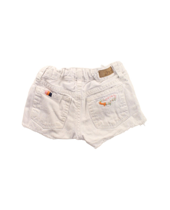 A White Shorts from Polo Ralph Lauren in size 4T for girl. (Back View)