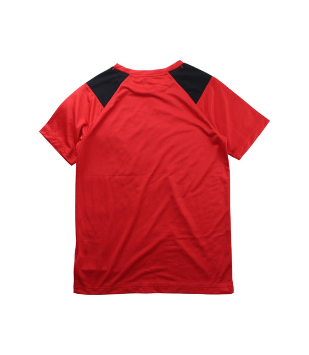 A Red Short Sleeve T Shirts from Nike in size 10Y for boy. (Back View)