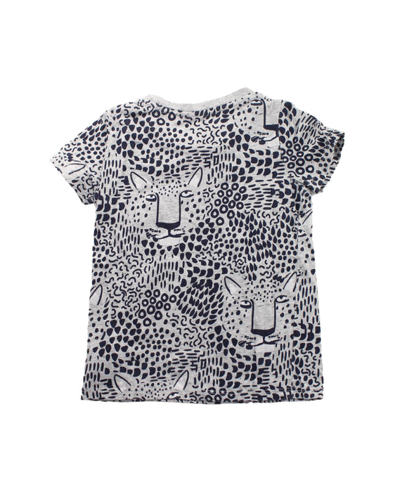 A Grey Short Sleeve T Shirts from Seed in size 3T for boy. (Back View)