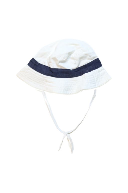 A White Sun Hats from Seed in size O/S for neutral. (Front View)