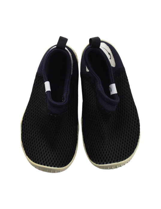 A Black Slip Ons from Nike in size 18-24M for boy. (Back View)