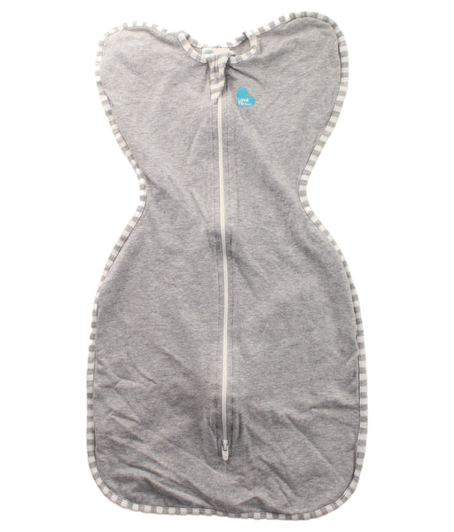 A Grey Swaddles from Love To Dream in size 0-3M for girl. (Front View)