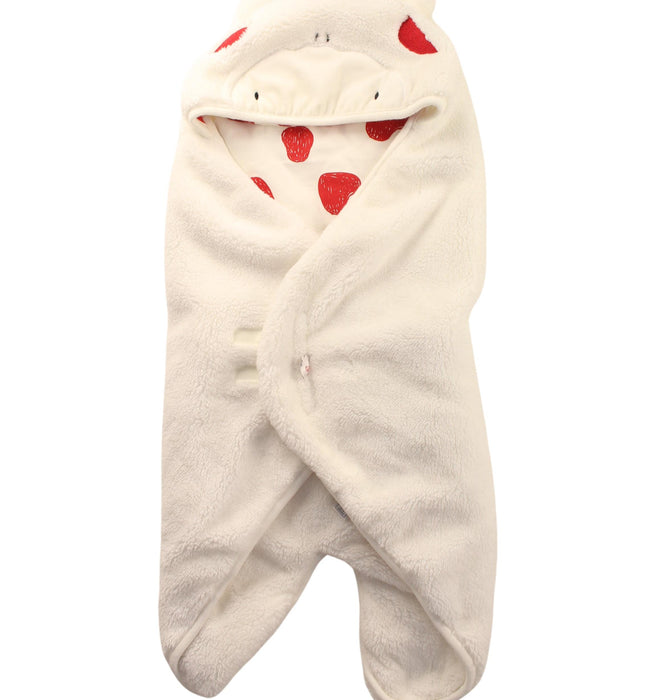 A Red Swaddles from Chicco in size 0-3M for neutral. (Front View)