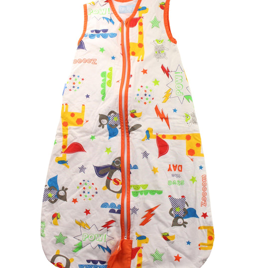 A Multicolour Sleepsacs from The Gro Company in size 0-3M for neutral. (Front View)