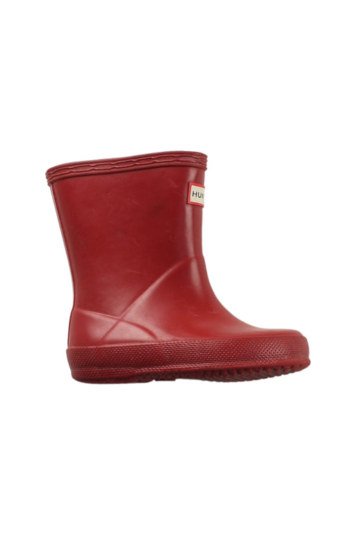 A Red Rain Boots from Hunter in size 18-24M for neutral. (Front View)