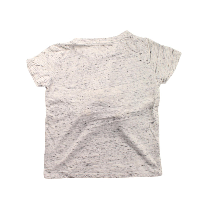 A White Short Sleeve T Shirts from Seed in size 5T for boy. (Back View)