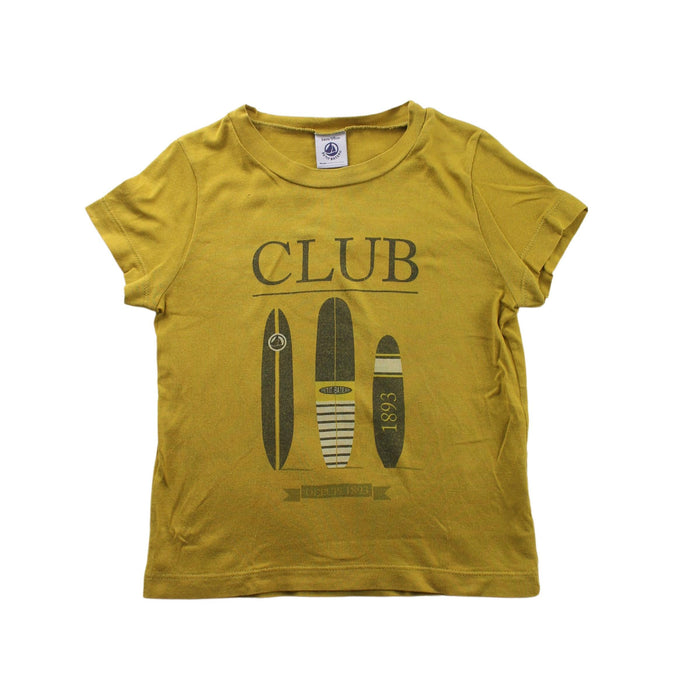 A Yellow Short Sleeve T Shirts from Petit Bateau in size 3T for boy. (Front View)