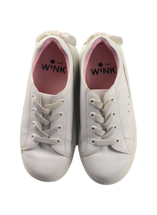A White Sneakers from WiNK in size 6T for girl. (Back View)