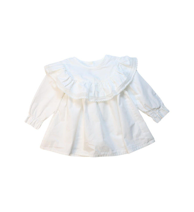 A White Long Sleeve Tops from Phi Clothing in size 3T for girl. (Front View)