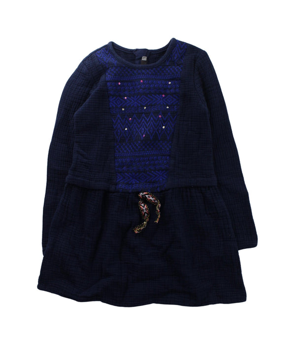 A Blue Long Sleeve Dresses from Catimini in size 5T for girl. (Front View)