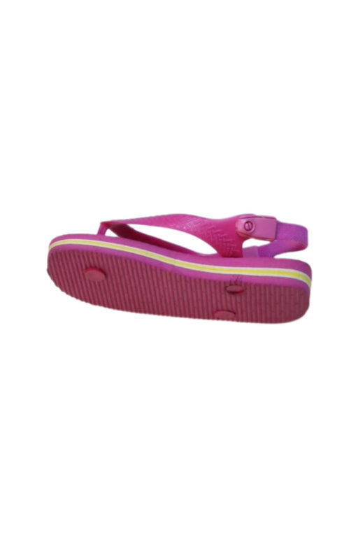 A Pink Flip Flops from Havaianas in size 3T for girl. (Front View)