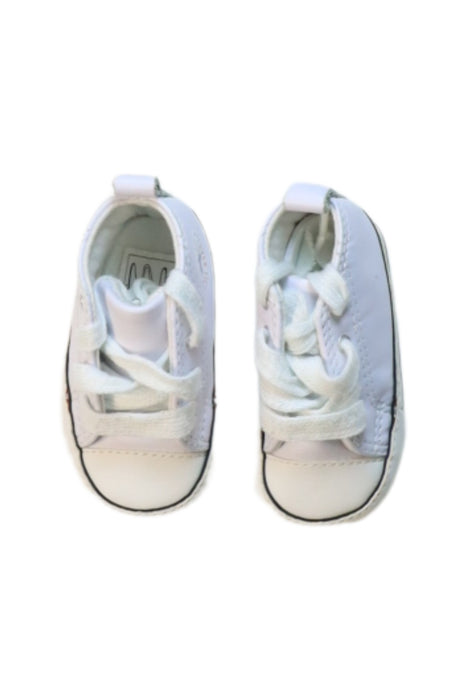 A White Sneakers from Converse in size 3-6M for neutral. (Back View)