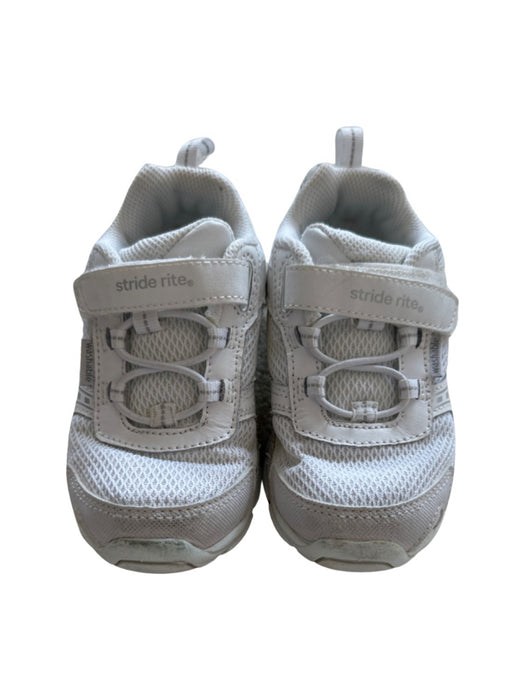 A White Sneakers from Stride Rite in size 3T for neutral. (Back View)