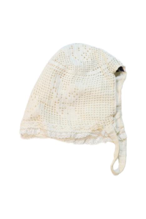 A Ivory Beanies from Ralph Lauren in size 6-12M for girl. (Back View)