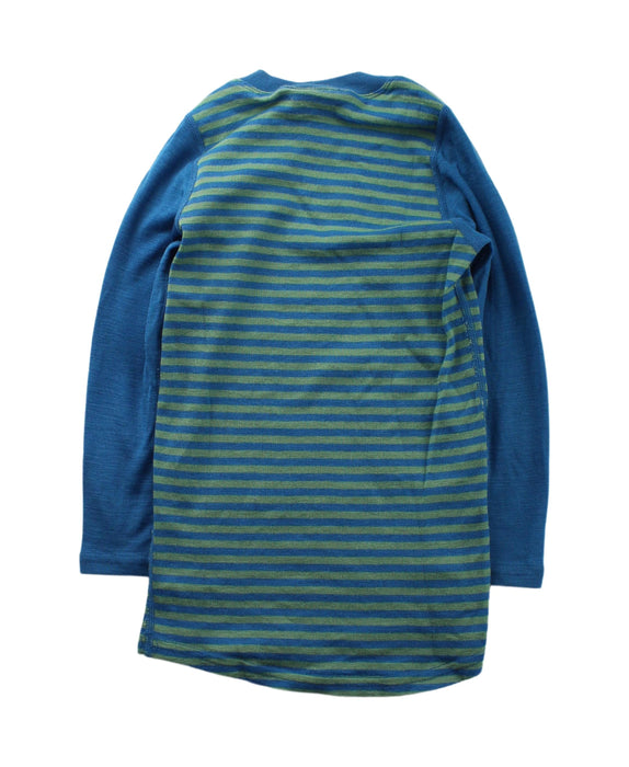 A Blue Long Sleeve T Shirts from Macpac in size 2T for boy. (Back View)