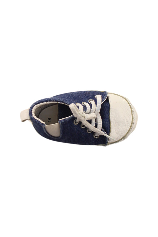 A Blue Sneakers from Dolce & Gabbana in size 6-12M for boy. (Front View)