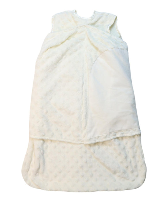 A Ivory Sleepsacs from HALO in size Newborn for neutral. (Back View)