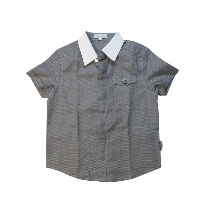 A Grey Short Sleeve Shirts from Nicholas & Bears in size 3T for boy. (Front View)