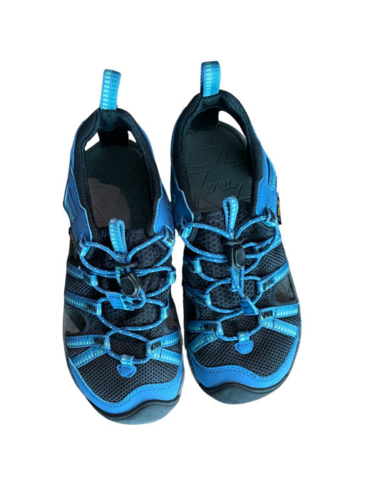 A Black Aqua Shoes from Teva in size 7Y for neutral. (Front View)