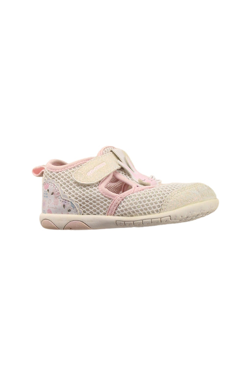 A Pink Flats from Dr. Kong in size 18-24M for girl. (Front View)