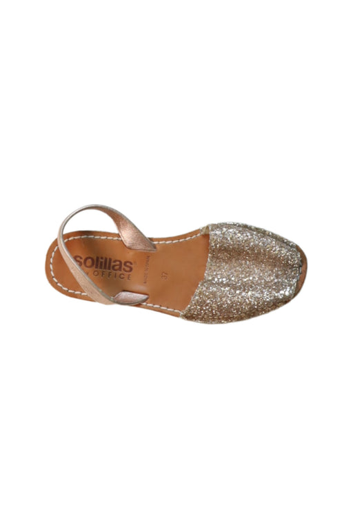 A Gold Sandals from Solillas in size 12Y for girl. (Front View)