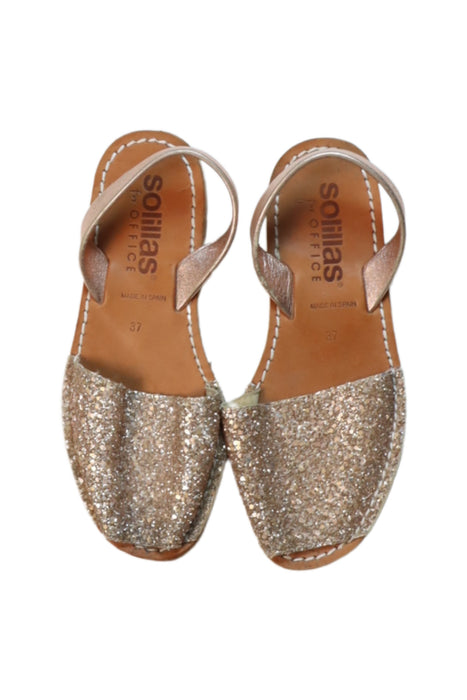 A Gold Sandals from Solillas in size 12Y for girl. (Back View)