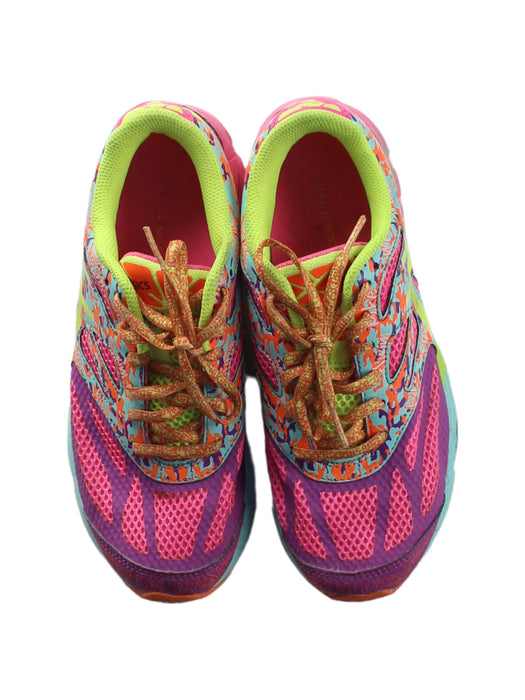 A Multicolour Sneakers from ASICS in size 12Y for girl. (Back View)