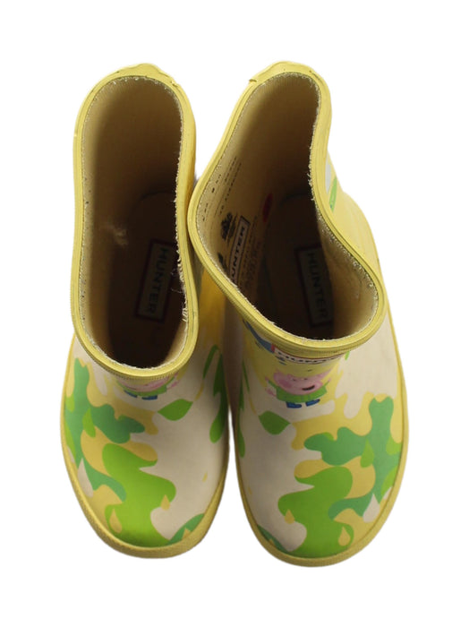 A Yellow Rain Boots from Hunter in size 18-24M for girl. (Back View)