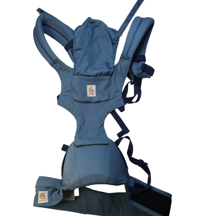 A Blue Baby Carriers from Ergobaby in size O/S for neutral. (Front View)