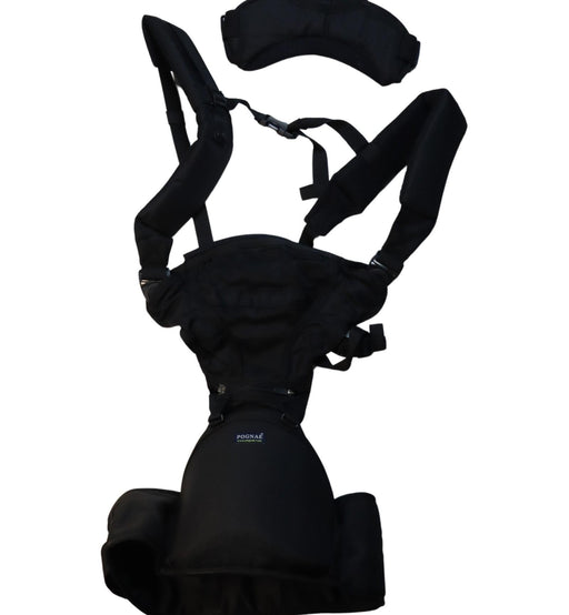 A Black Baby Carriers from Pognae in size 3-6M for neutral. (Front View)