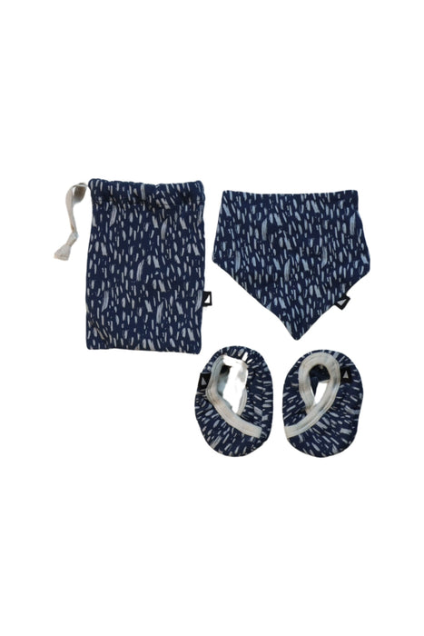 A Multicolour Gift Sets from Anarkid in size Newborn for neutral. (Front View)