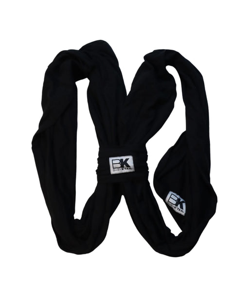 A Black Baby Carriers from Baby K'tan in size XXS for neutral. (Front View)