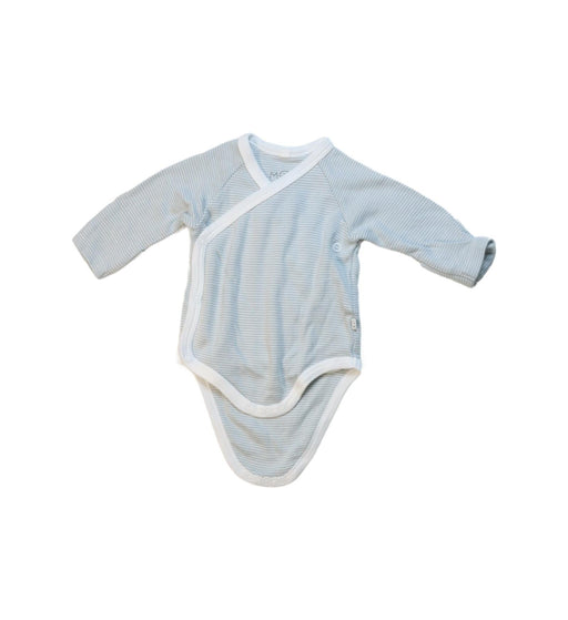 A Grey Long Sleeve Bodysuits from Mori in size 0-3M for neutral. (Front View)