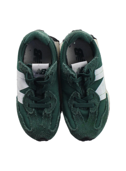 A Green Sneakers from New Balance in size 3T for boy. (Back View)