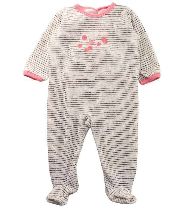 A White Onesies from Petit Bateau in size 6-12M for girl. (Front View)