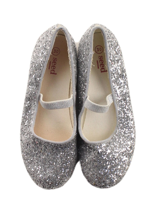 A Silver Flats from Seed in size 6T for girl. (Back View)