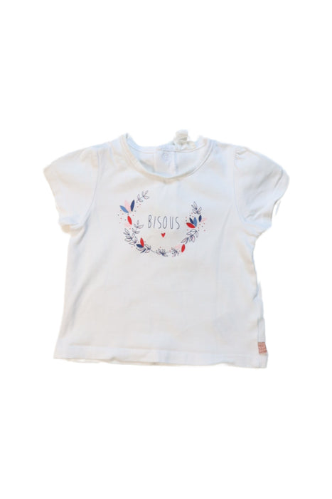 A White Short Sleeve T Shirts from Carrément Beau in size 6-12M for girl. (Front View)