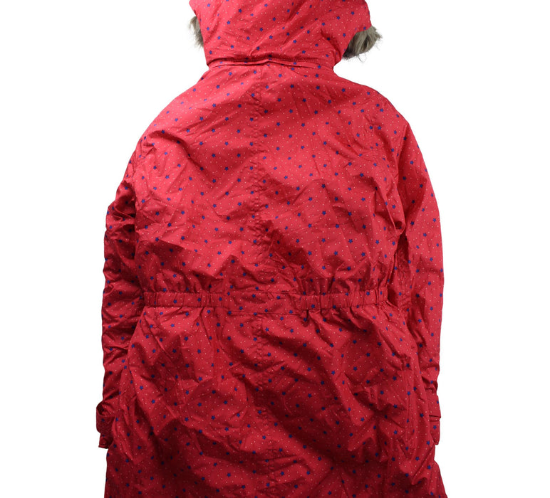 A Red Coats from La Compagnie des Petits in size 12Y for boy. (Back View)