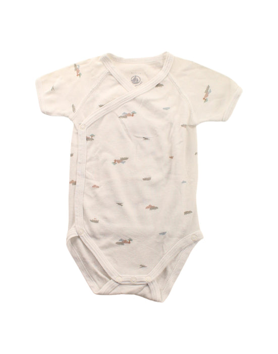 A White Short Sleeve Bodysuits from Petit Bateau in size 3-6M for neutral. (Front View)