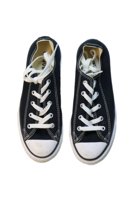 A Black Sneakers from Converse in size 7Y for neutral. (Back View)