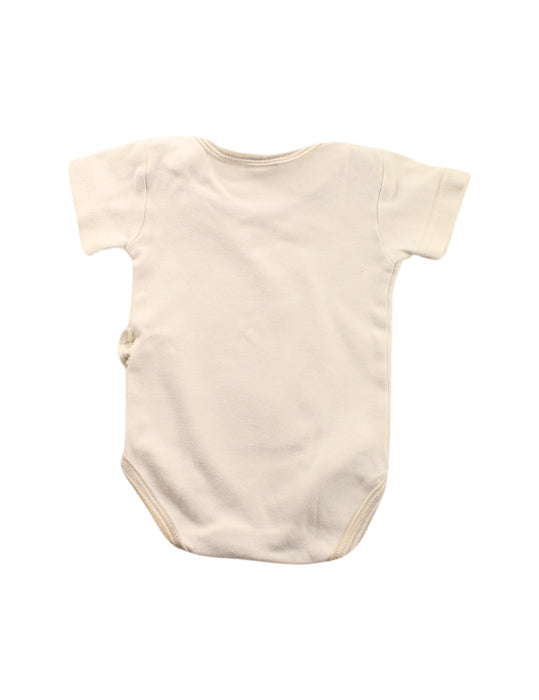 A White Short Sleeve Bodysuits from Organic Natural Charm in size 0-3M for neutral. (Back View)