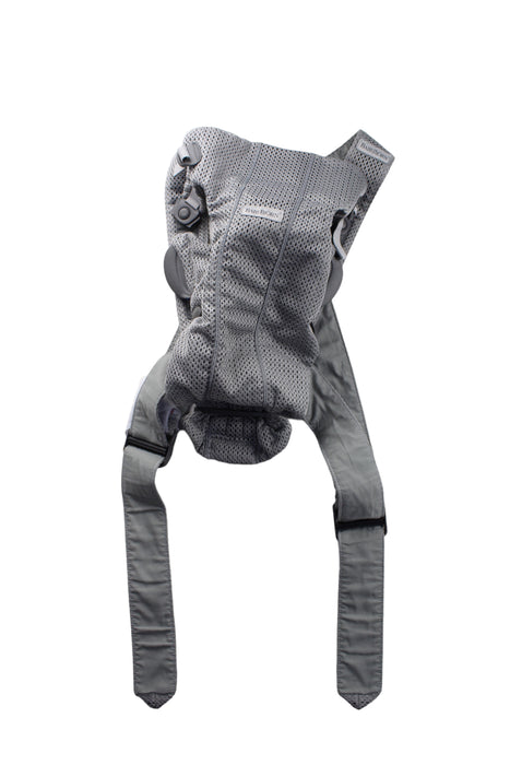 A Grey Baby Carriers from BabyBjorn in size O/S for neutral. (Front View)