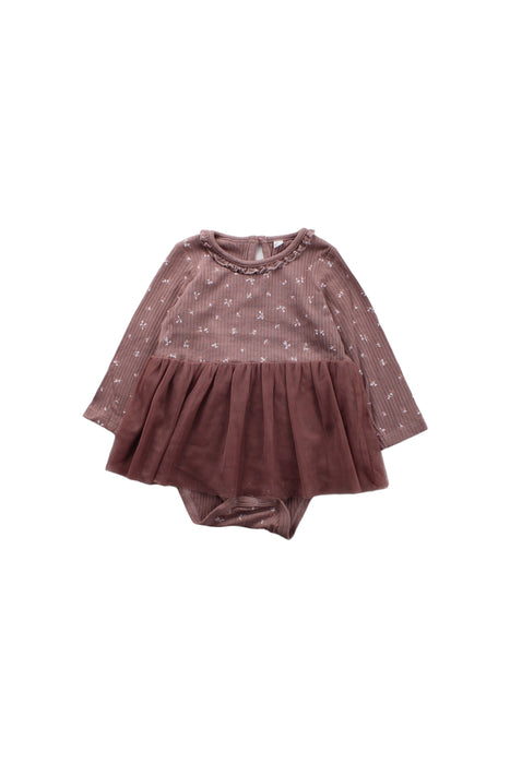 A Pink Long Sleeve Rompers from Mori in size 6-12M for girl. (Front View)