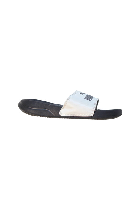 A Black Flip Flops from Puma in size 5T for boy. (Front View)