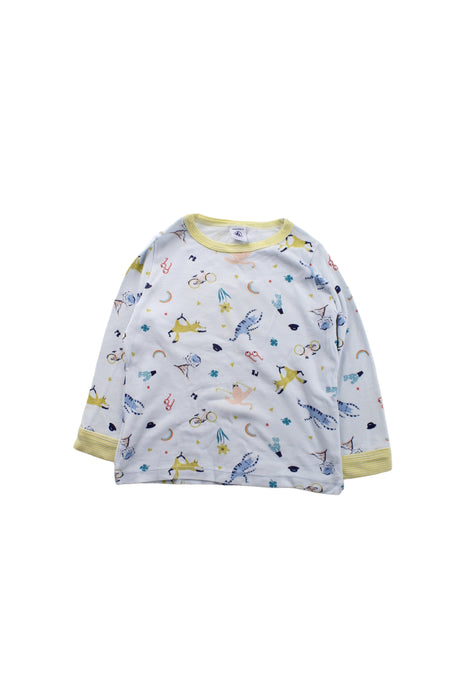 A White Long Sleeve T Shirts from Petit Bateau in size 4T for boy. (Front View)