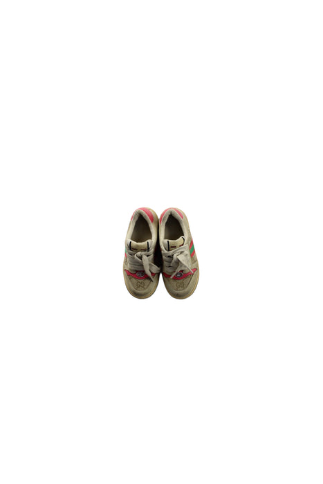 A Beige Sneakers from Gucci in size 4T for boy. (Back View)