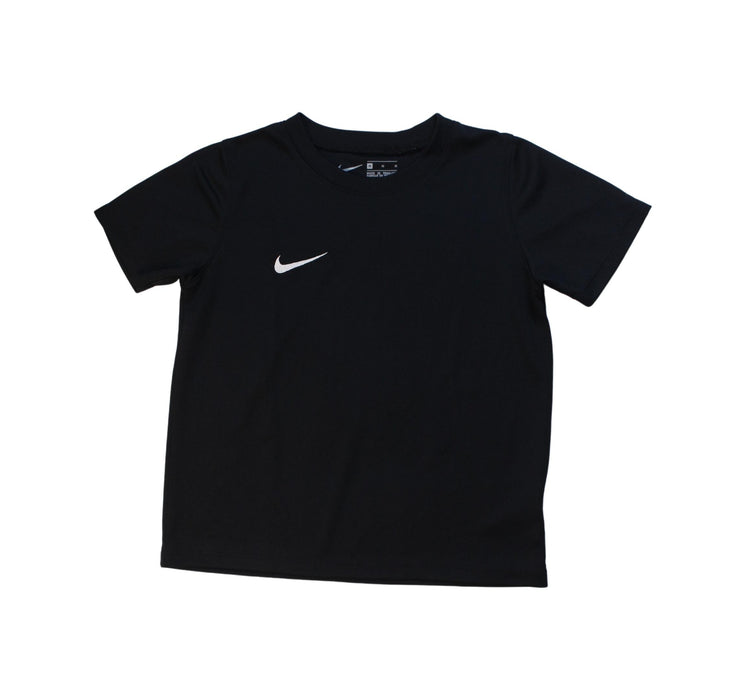 A Black Active Tops from Nike in size 10Y for boy. (Front View)