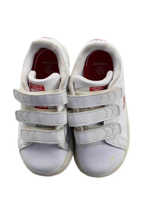 A White Sneakers from Adidas in size 3T for girl. (Back View)