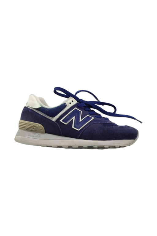 A Blue Sneakers from New Balance in size 11Y for boy. (Front View)