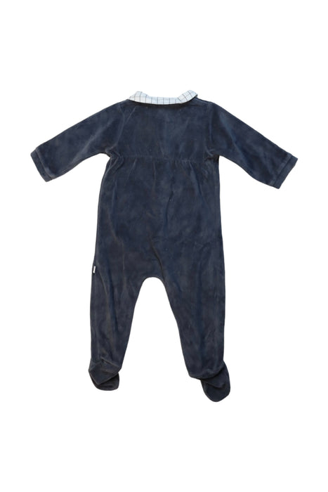 A Grey Onesies from Jacadi in size 3-6M for boy. (Back View)